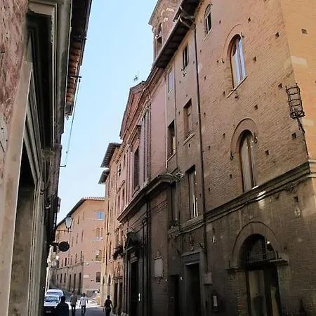 Casa Torre - Palio Di Apartamento Siena