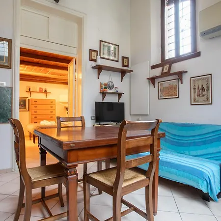 Casa Torre - Palio Di 아파트 *